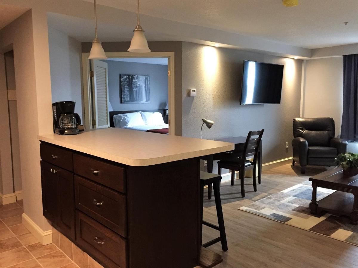 Mccoy'S Inn Ripley Экстерьер фото