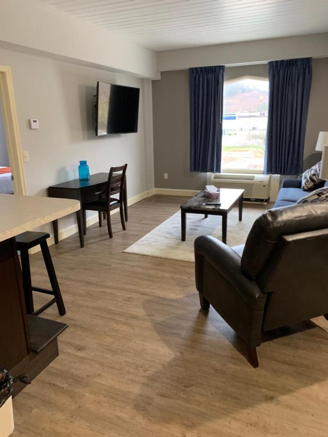 Mccoy'S Inn Ripley Экстерьер фото