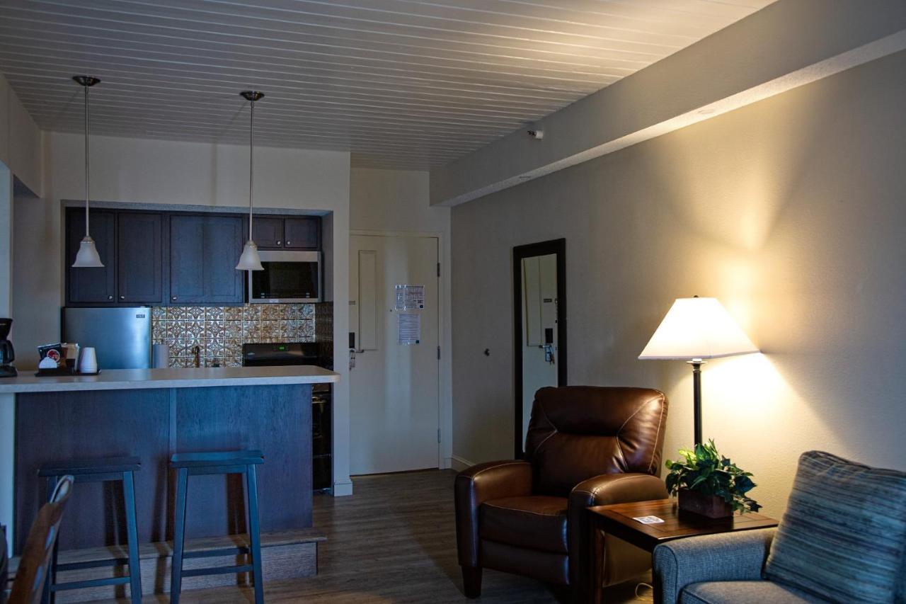 Mccoy'S Inn Ripley Экстерьер фото