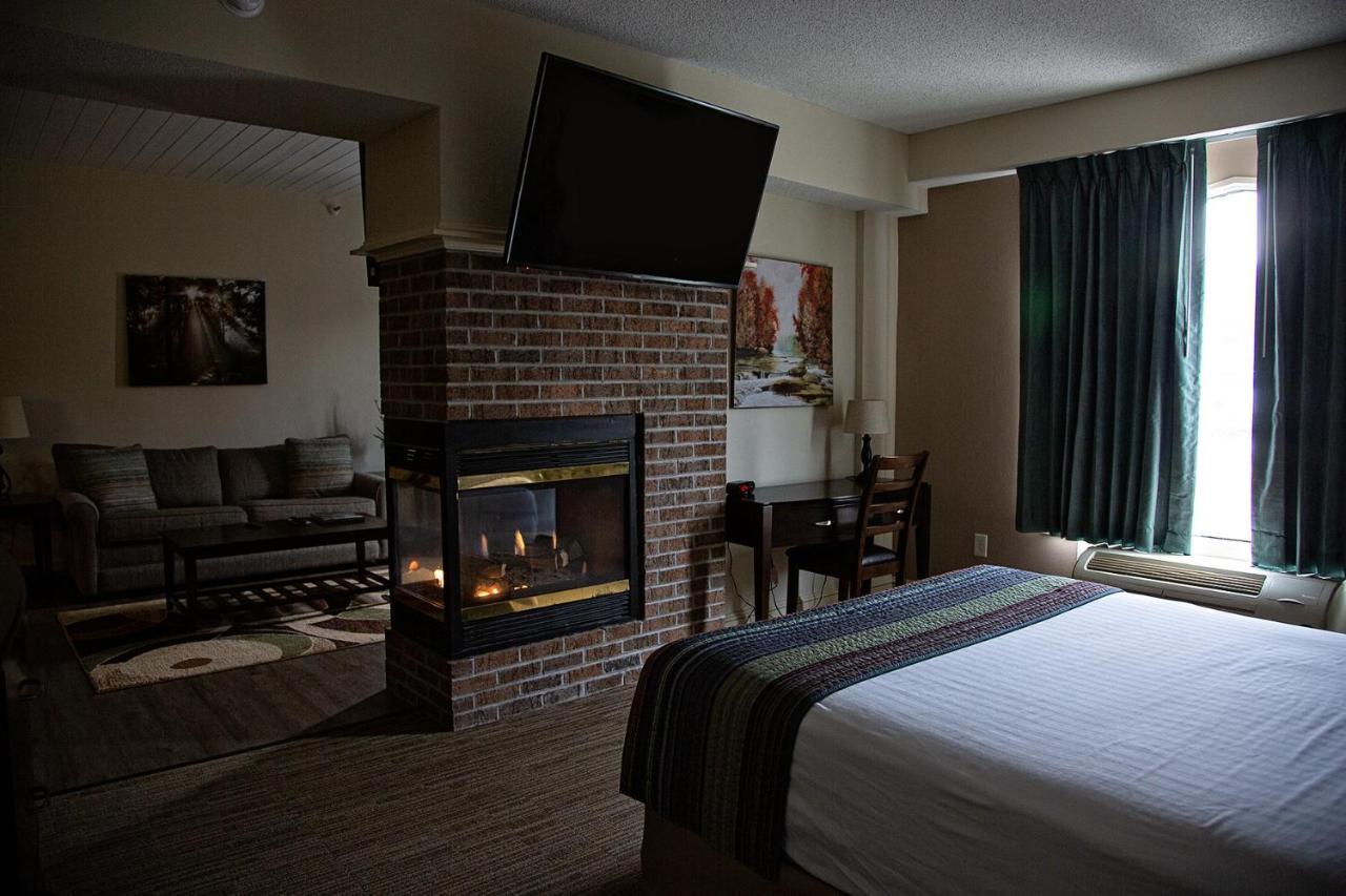 Mccoy'S Inn Ripley Экстерьер фото