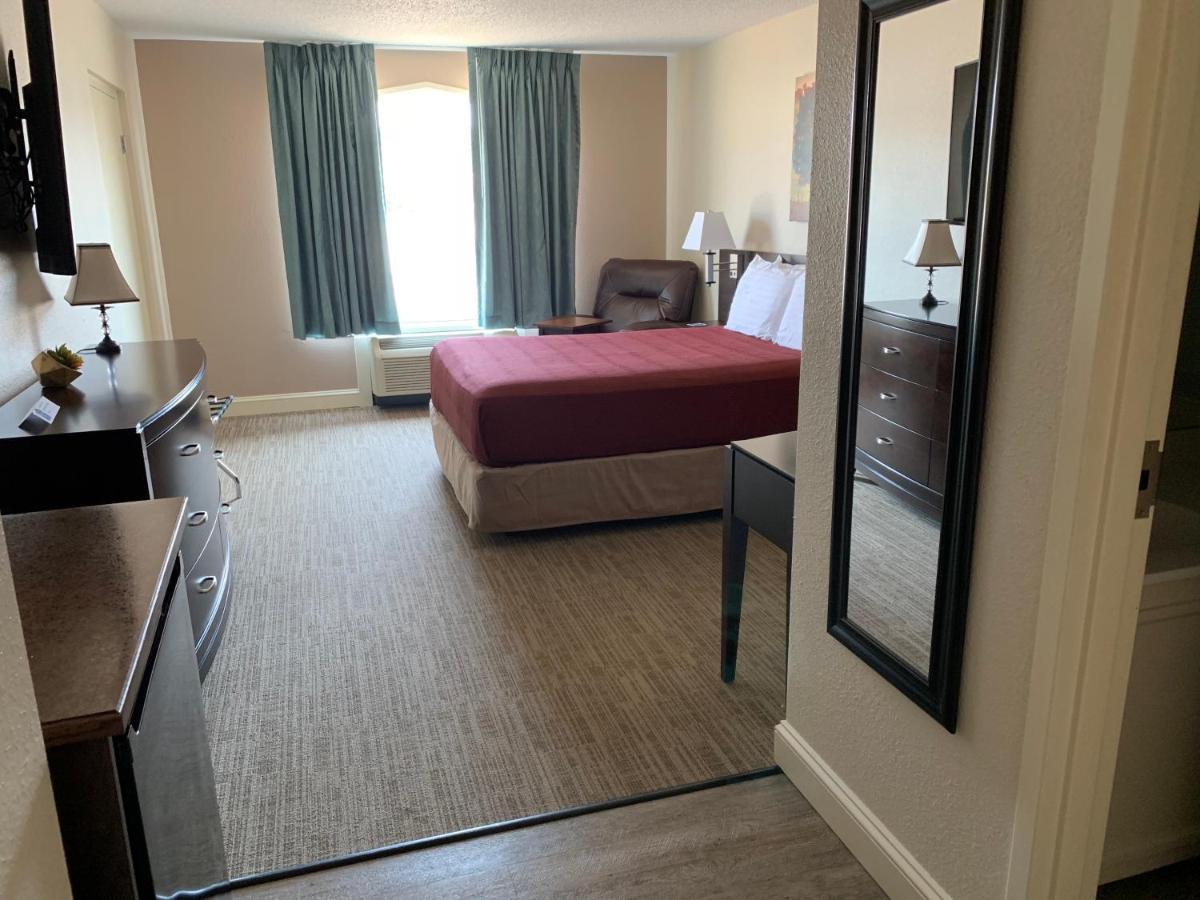 Mccoy'S Inn Ripley Экстерьер фото