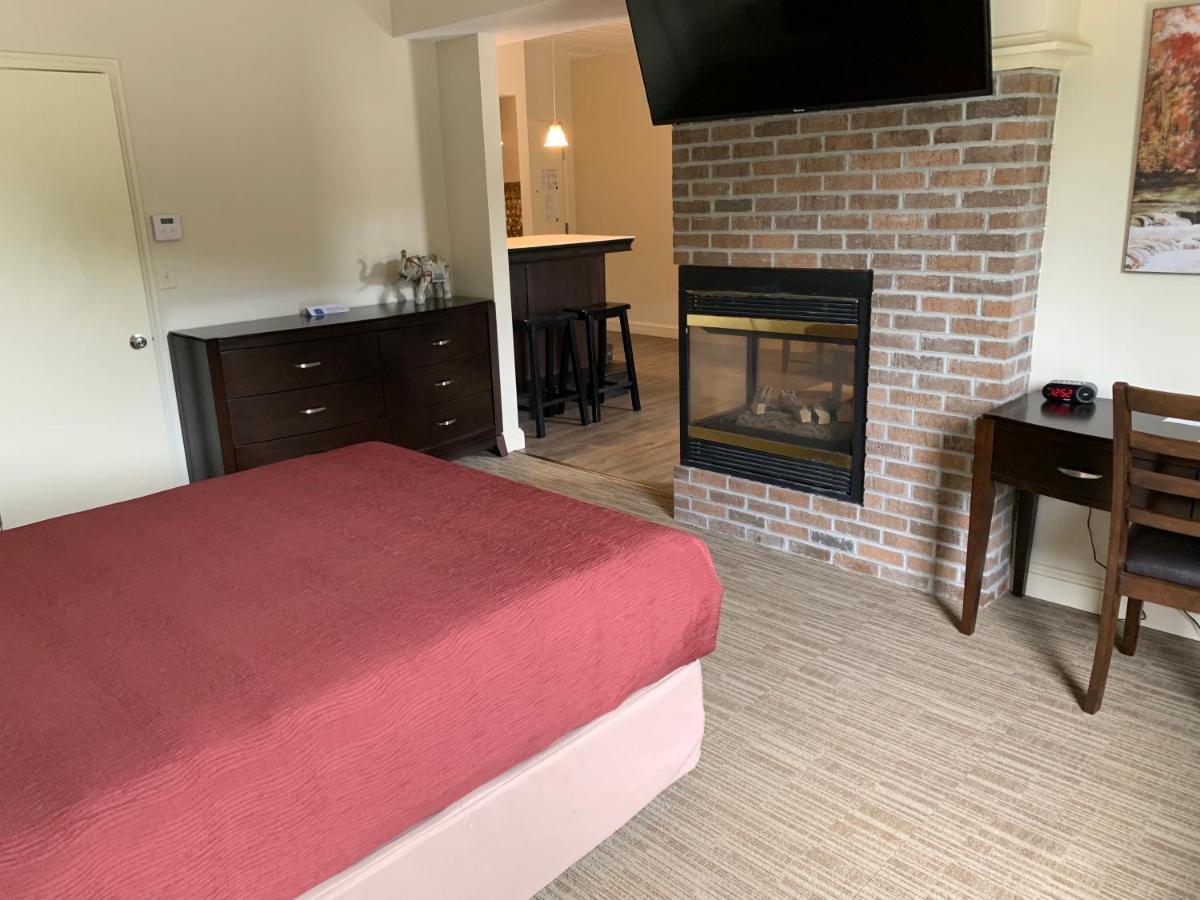 Mccoy'S Inn Ripley Экстерьер фото