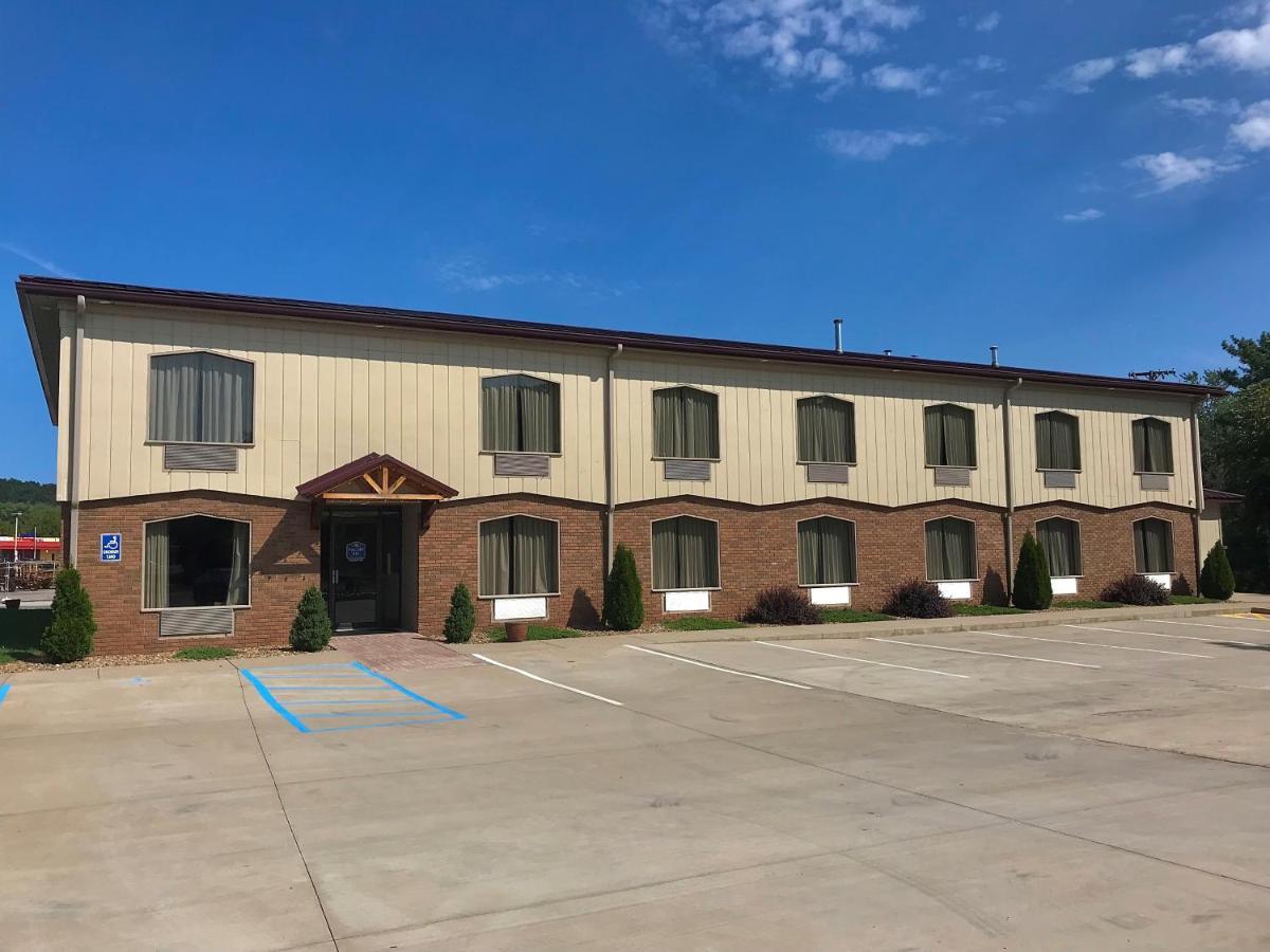 Mccoy'S Inn Ripley Экстерьер фото